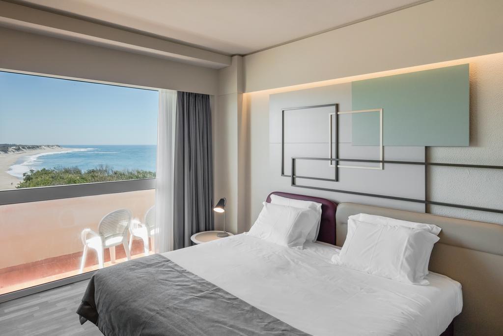 Axis Ofir Beach Resort Hotel エシュポゼンデ エクステリア 写真