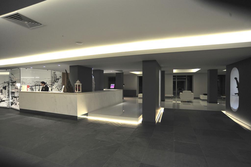 Axis Ofir Beach Resort Hotel エシュポゼンデ エクステリア 写真